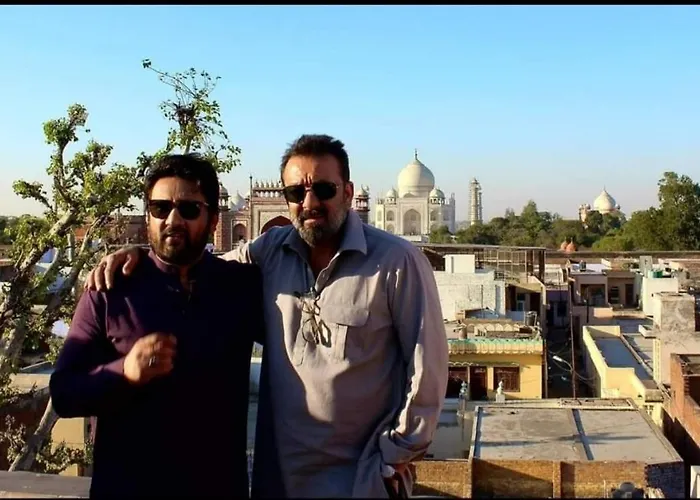 Hotel Kamal Nearest To Taj Mahal